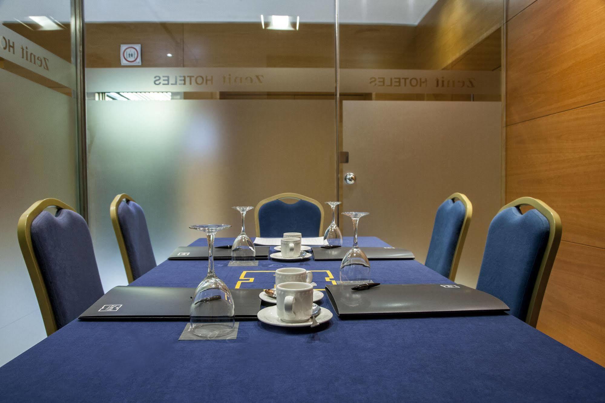 Zenit Malaga Hotel Ngoại thất bức ảnh