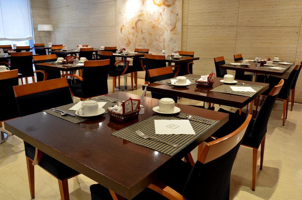 Zenit Malaga Hotel Ngoại thất bức ảnh